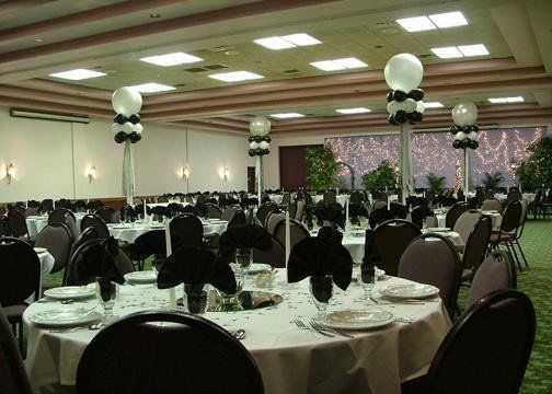 Rodeway Inn Cadillac Ristorante foto